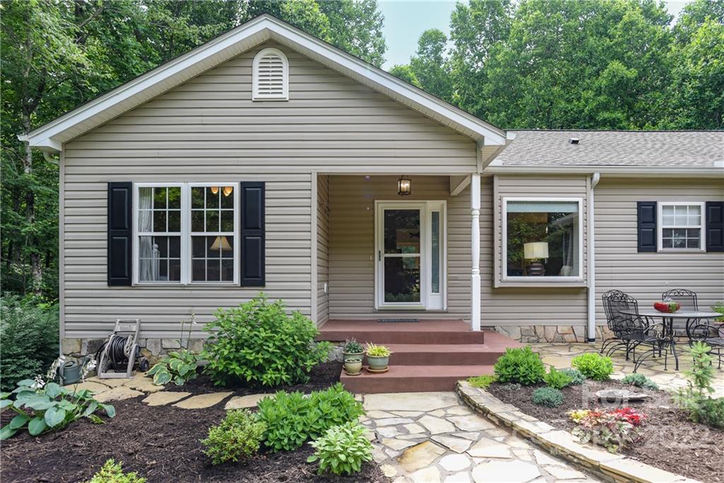 155 Sugar Maple Heights