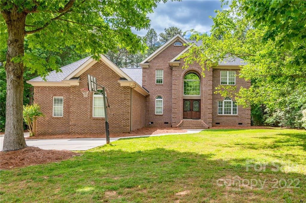 Property image 1 at 2581 Penngate Drive, Sherrills Ford, NC 28673