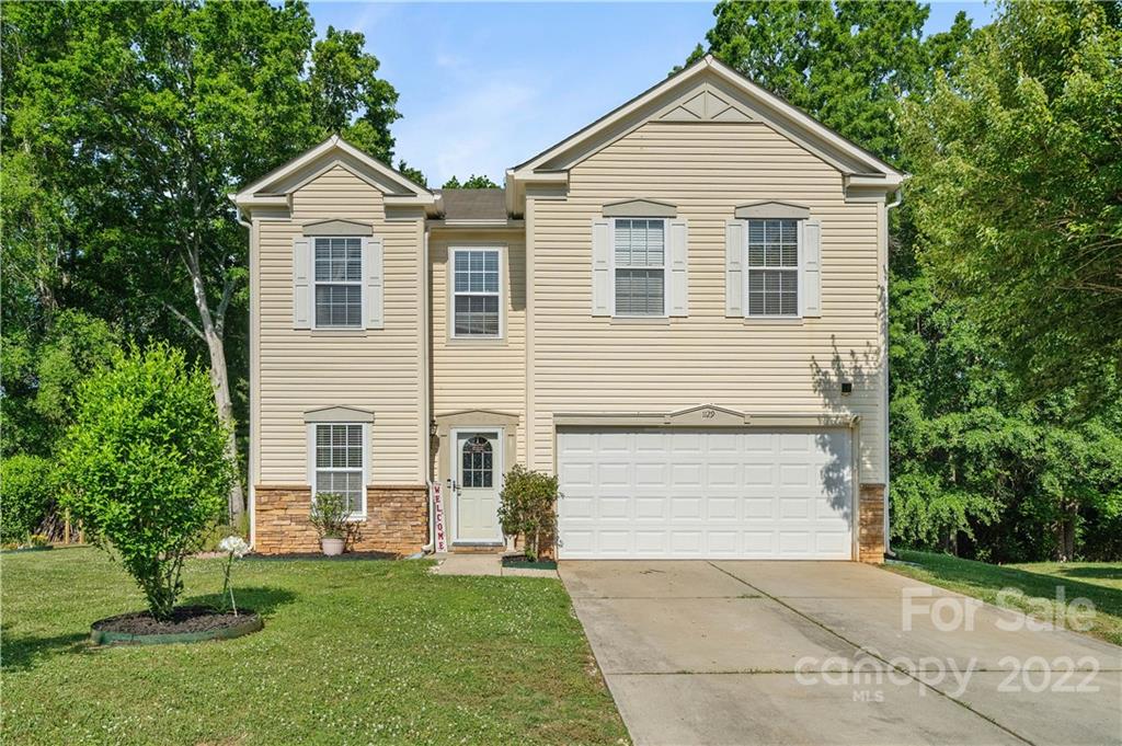 Property image 1 at 1129 Parade Ground Court, Clover, SC 29710