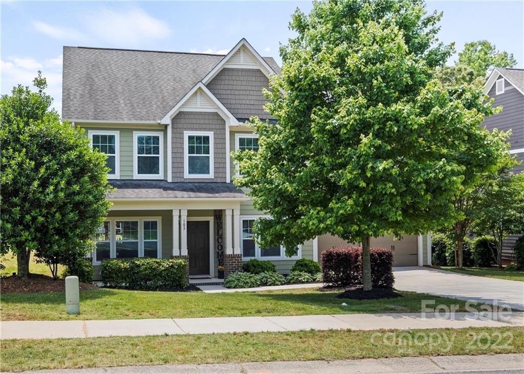Property image 1 at 103 Hedgewood Drive, Mooresville, NC 28115