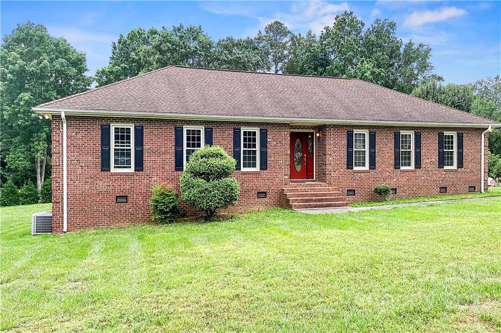 Property image 1 at 1004 Ashley Lane, Monroe, NC 28110