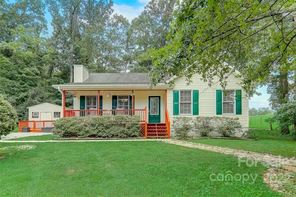 Property image 1 at 326 Lake Circle Drive, Hendersonville, NC 28792