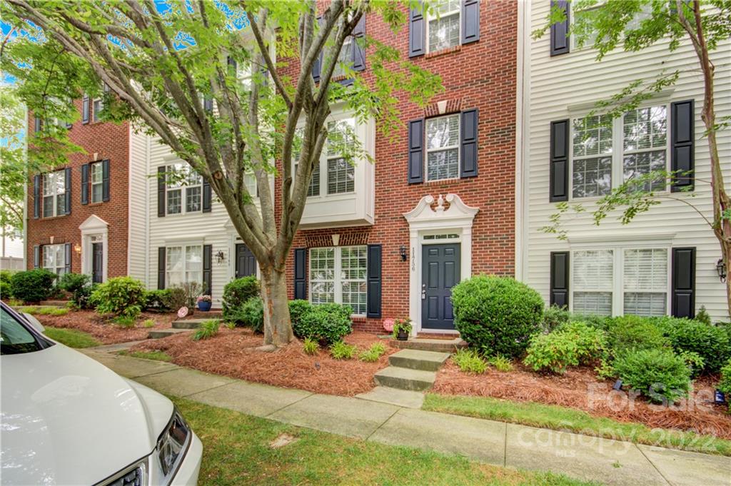 11756 Fiddlers Roof Lane