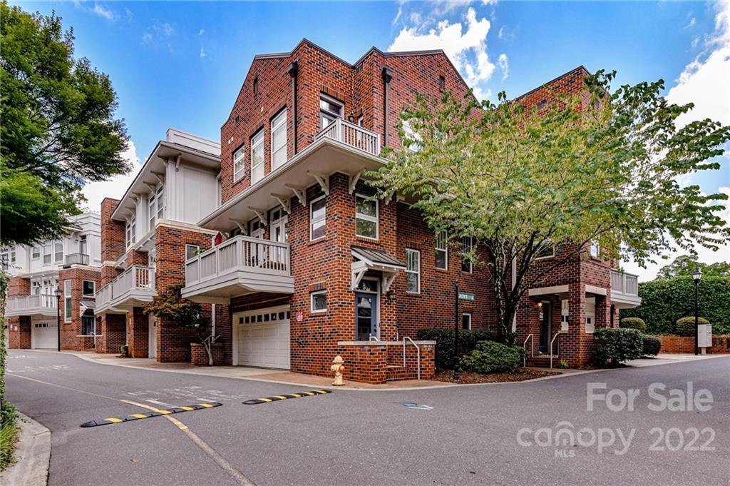 Property image 1 at 937 Gracie Way, Charlotte, NC 28204