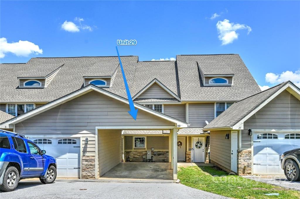 Property image 1 at 29 Rotunda Circle, Asheville, NC 28806