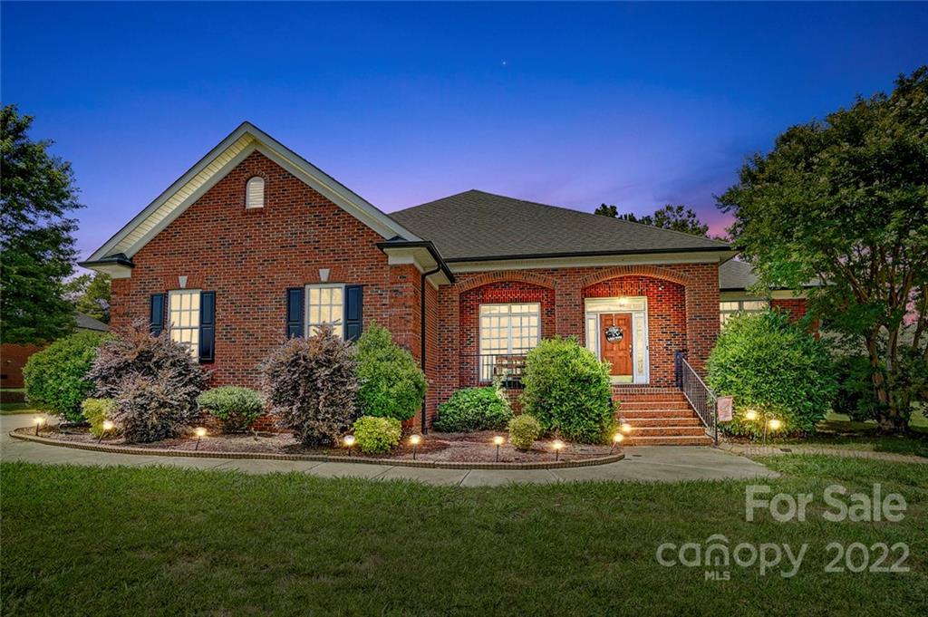 Property image 1 at 7920 Grimsby Circle, Harrisburg, NC 28075