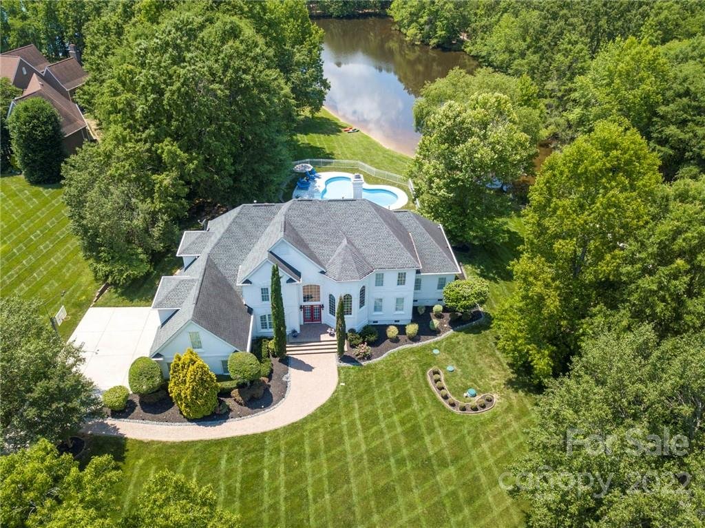 Property image 1 at 1700 White Pond Lane, Waxhaw, NC 28173