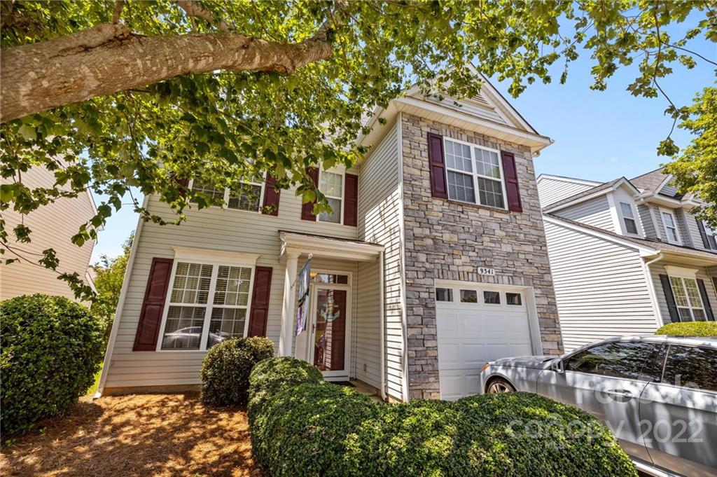 Property image 1 at 9341 Longstone Lane, Charlotte, NC 28277