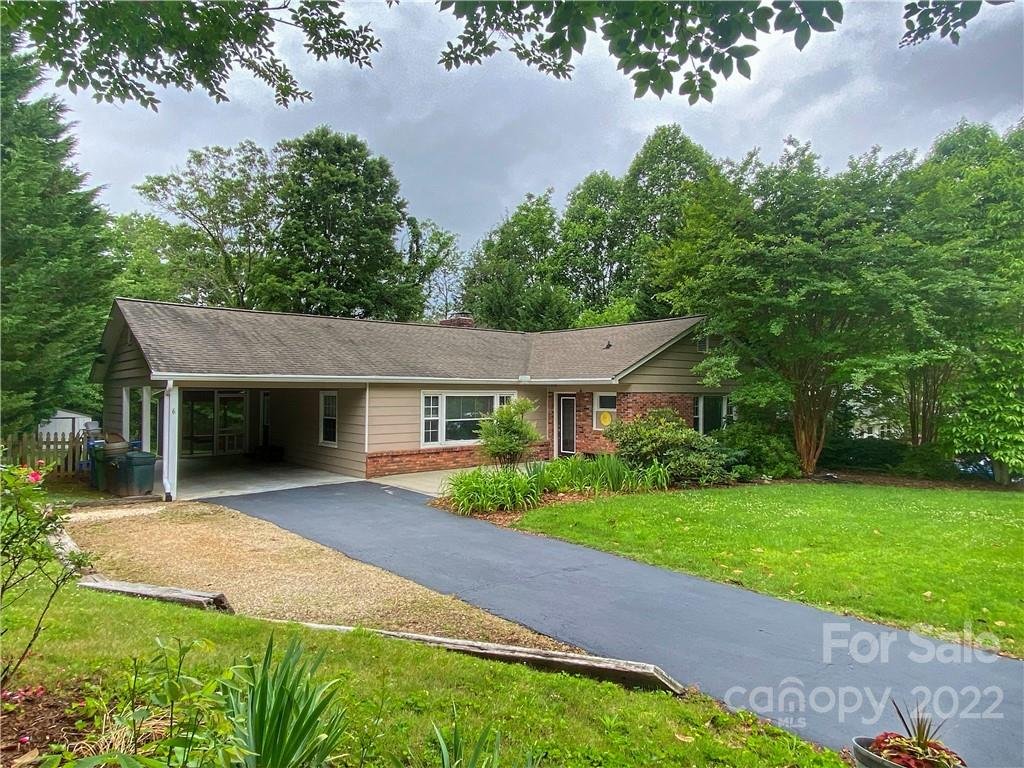 Property image 1 at 6 Fernlawn Road, Asheville, NC 28805