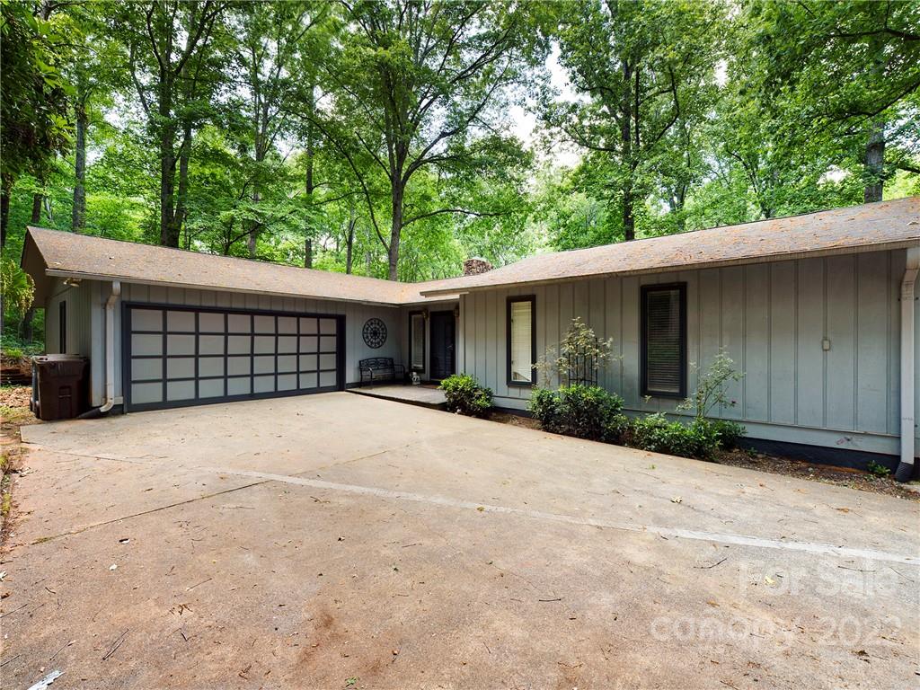 Property image 1 at 1457 Hardwood Circle, Newton, NC 28658