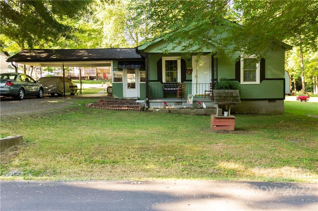 Property image 1 at 306 Dover Drive, Bessemer City, NC 28016