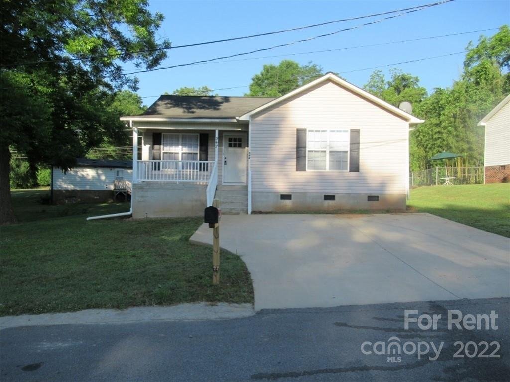 Property image 1 at 342 Lincoln Street, Lincolnton, NC 28092