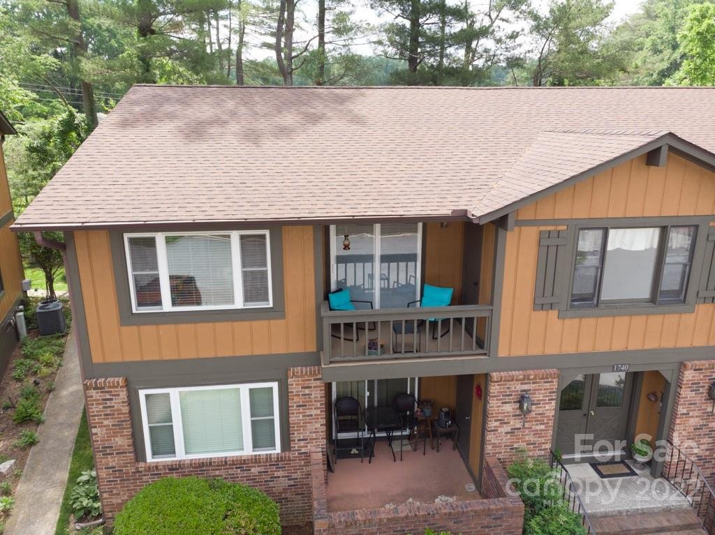 Property image 1 at 1740c Haywood Manor Road, Hendersonville, NC 28791