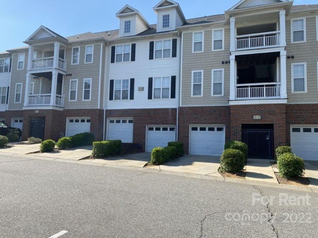 Property image 1 at 3156 Walnut Park Drive, Charlotte, NC 28262