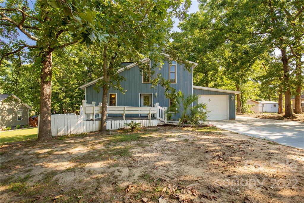 2214 Deputy Brent Mccants Avenue