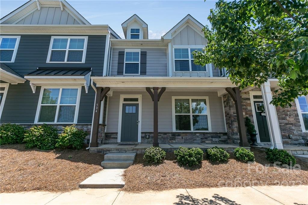 504 Laurel Walk Lane