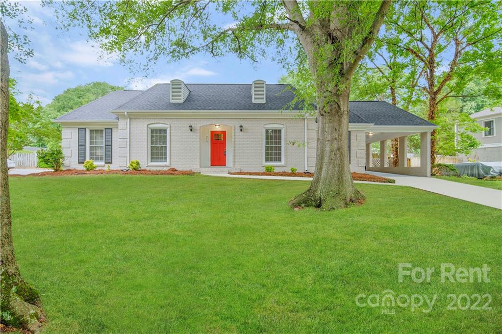 Property image 1 at 214 Armstrong Drive, Belmont, NC 28012