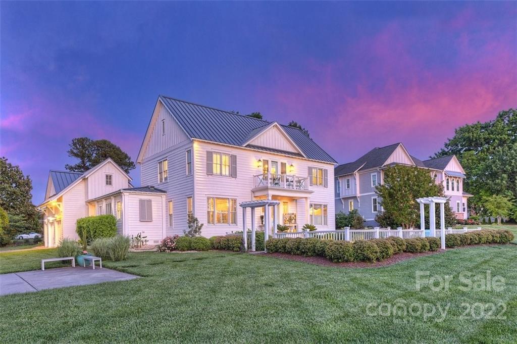 21324 Country Club Drive