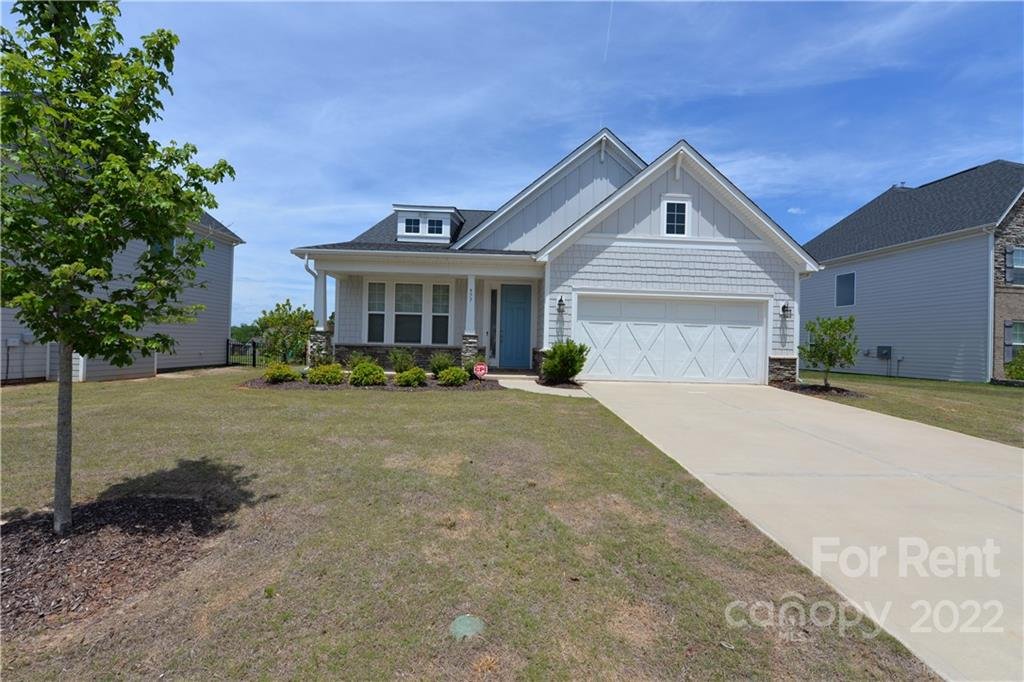 Property image 1 at 977 Bellegray Lane, Concord, NC 28027