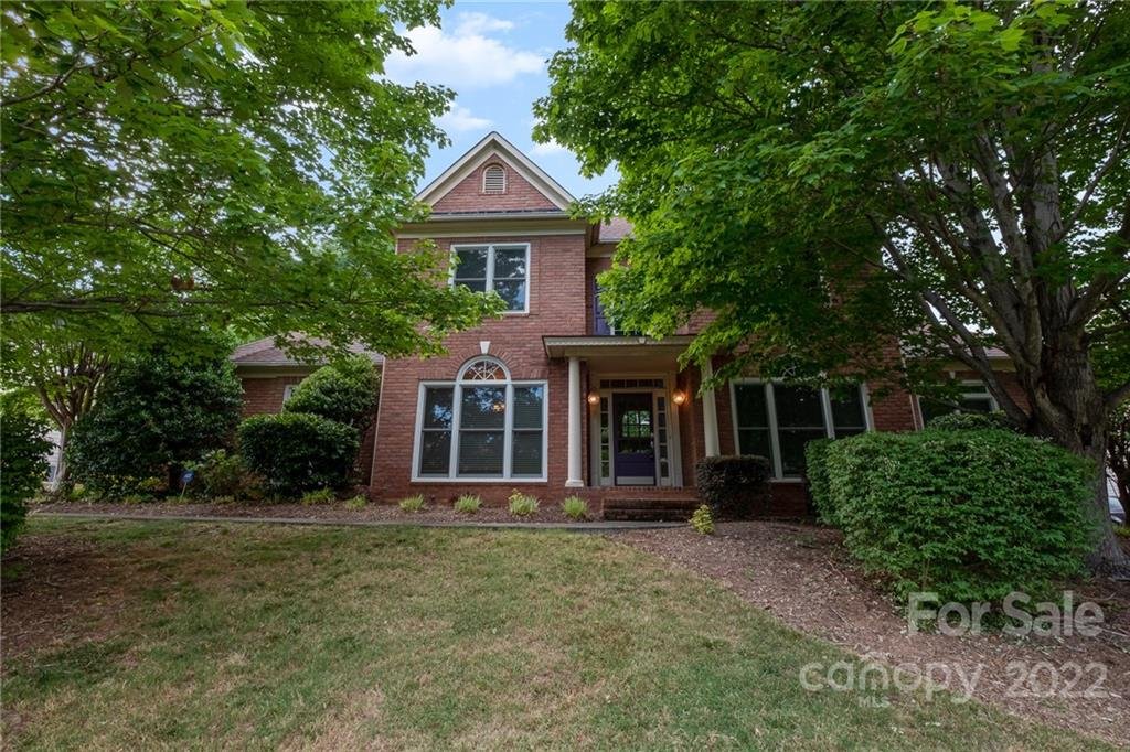 Property image 1 at 10520 Tavernay Parkway, Charlotte, NC 28262