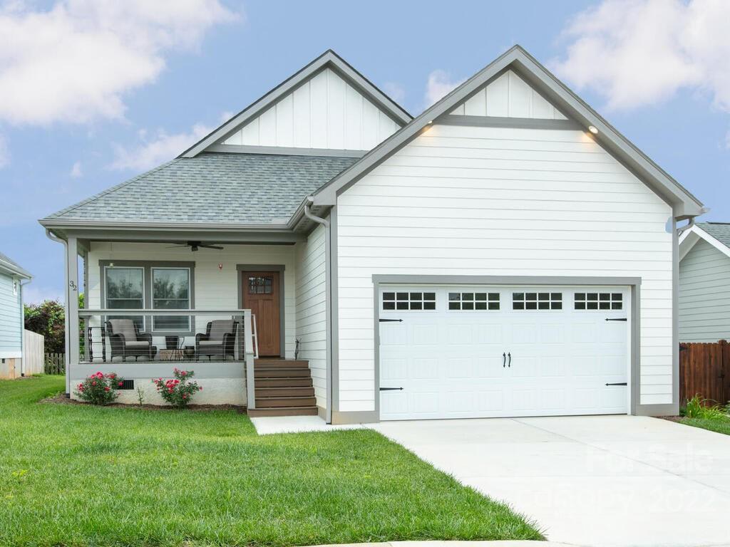 Property image 1 at 32 Hyde Park Place, Arden, NC 28704