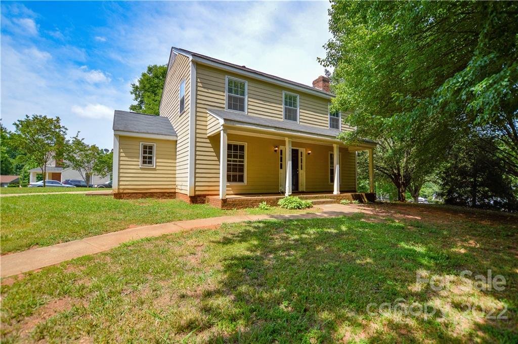 Property image 1 at 5501 Carlingford Court, Charlotte, NC 28208