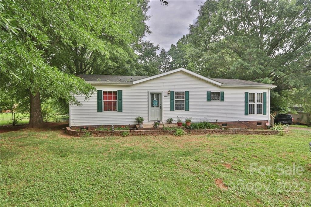 Property image 1 at 2546 S Chipley Ford Road, Statesville, NC 28625