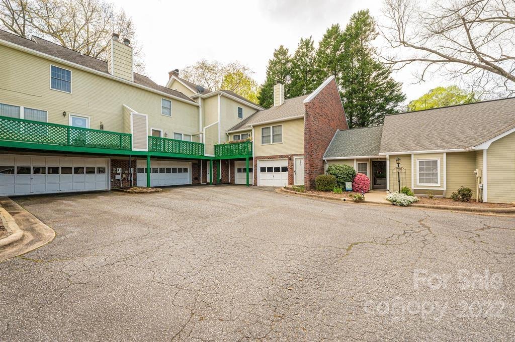 Property image 1 at 243 5th Avenue, Hickory, NC 28601