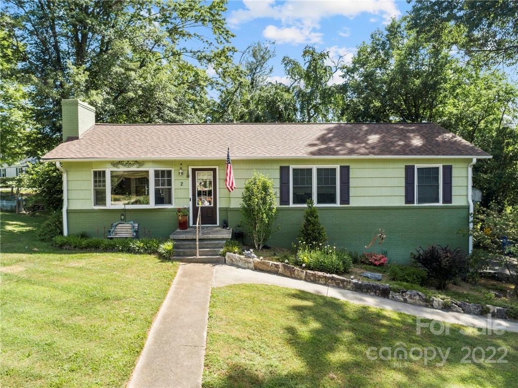 Property image 1 at 2 Pinehurst Road, Asheville, NC 28805