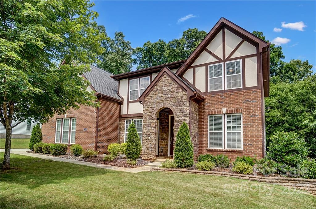 Property image 1 at 7200 Garden Hill Drive, Huntersville, NC 28078