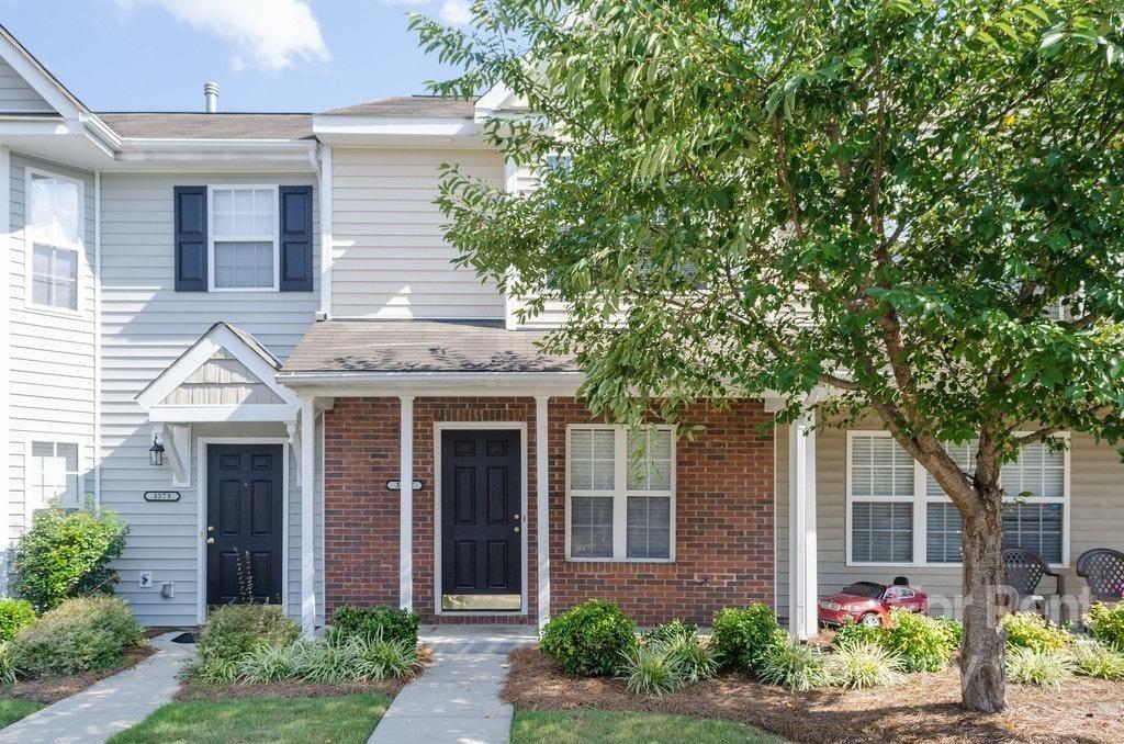Property image 1 at 3577 Draycott Avenue, Charlotte, NC 28213