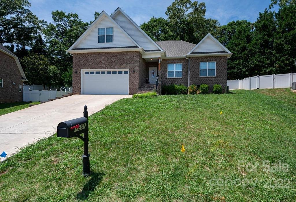 1261 10th Street Place