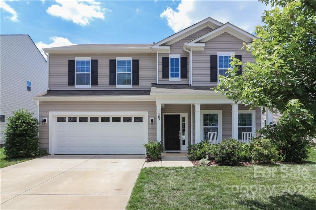 Property image 1 at 203 Paradise Hills Circle, Mooresville, NC 28115