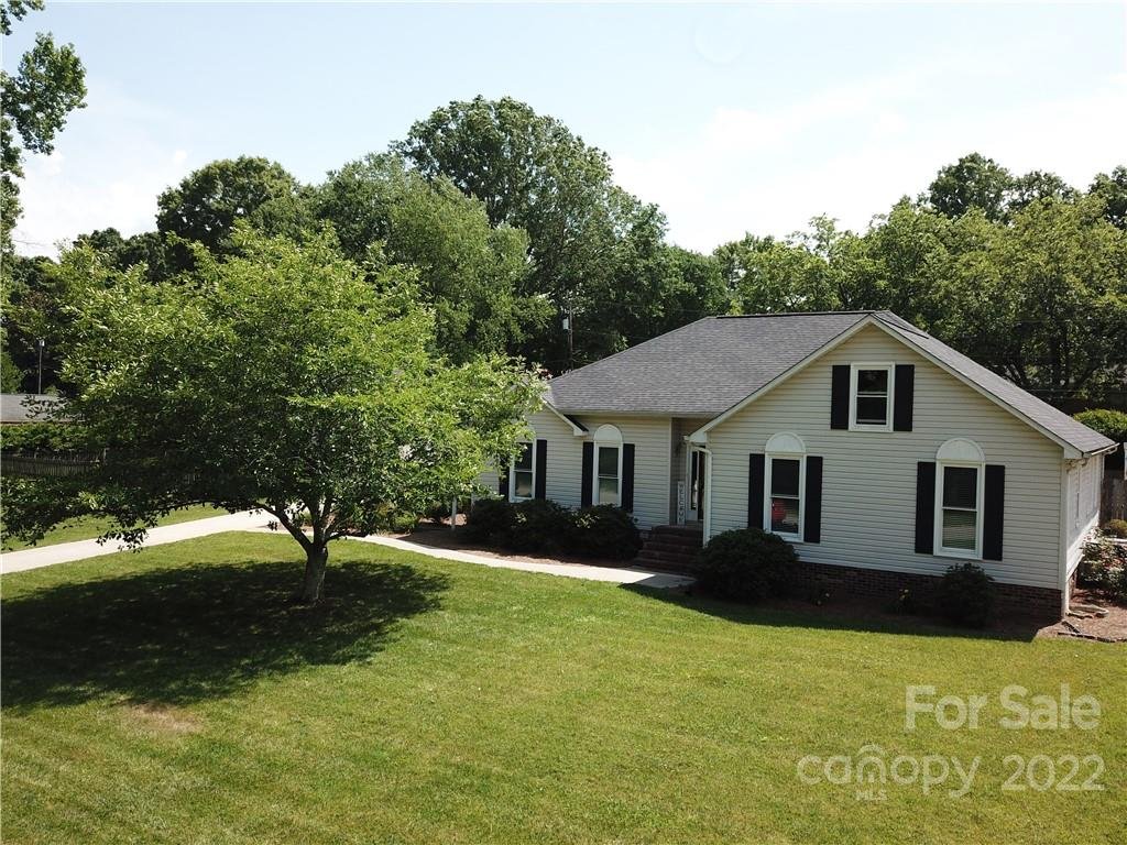 2403 Berkshire Drive