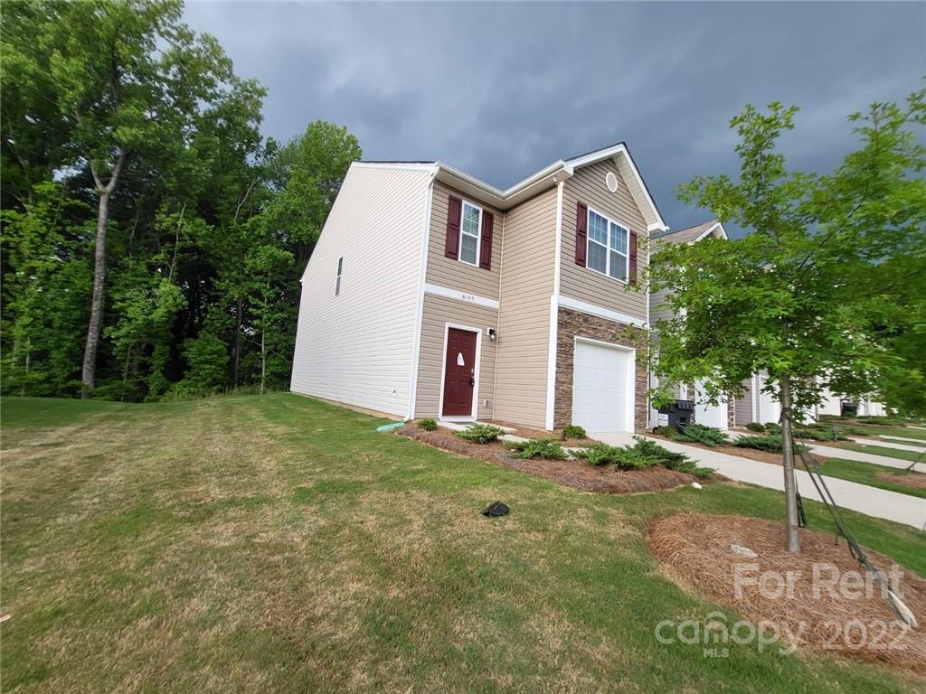 Property image 1 at 6103 Guildford Hill Lane, Charlotte, NC 28215