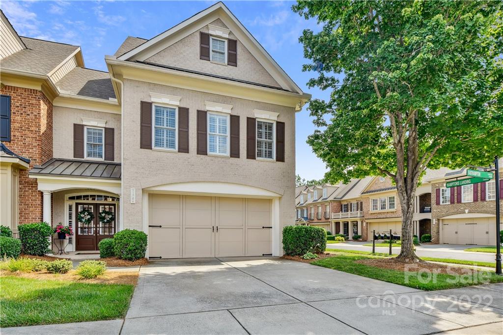 11704 Easthampton Circle