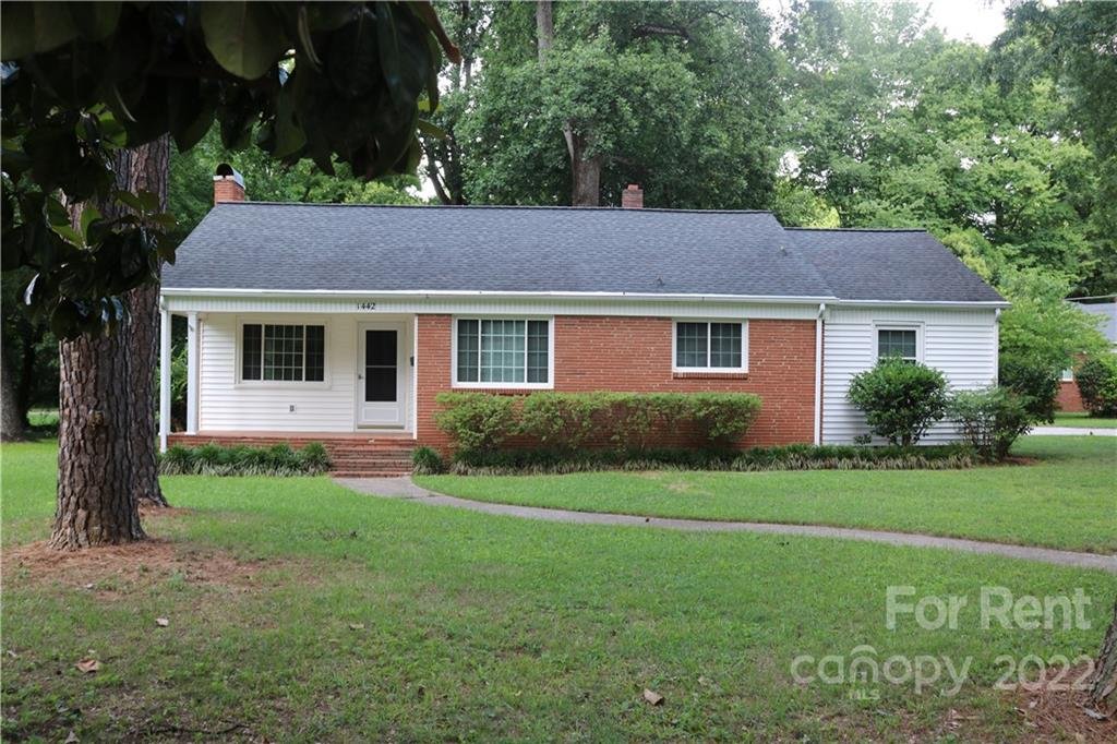 Property image 1 at 1442 Medford Drive, Charlotte, NC 28205