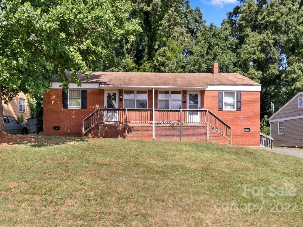 3019 Columbus Circle