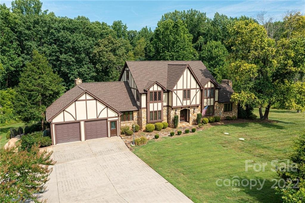 Property image 1 at 229 Baymount Drive, Statesville, NC 28625