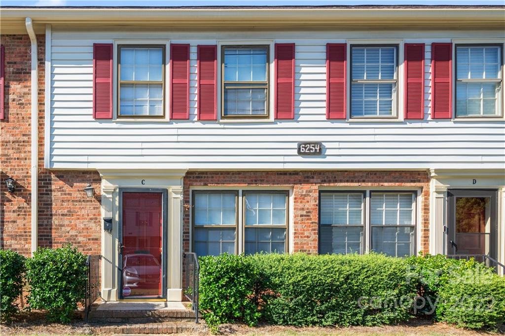 6254 Old Pineville Road