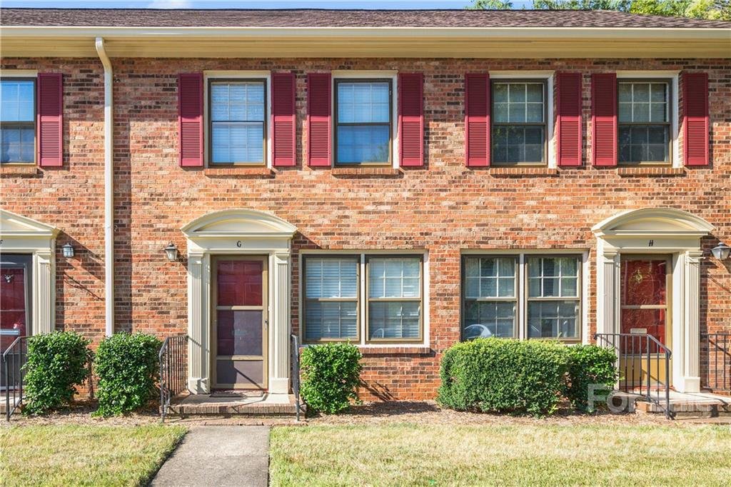 6254 Old Pineville Road