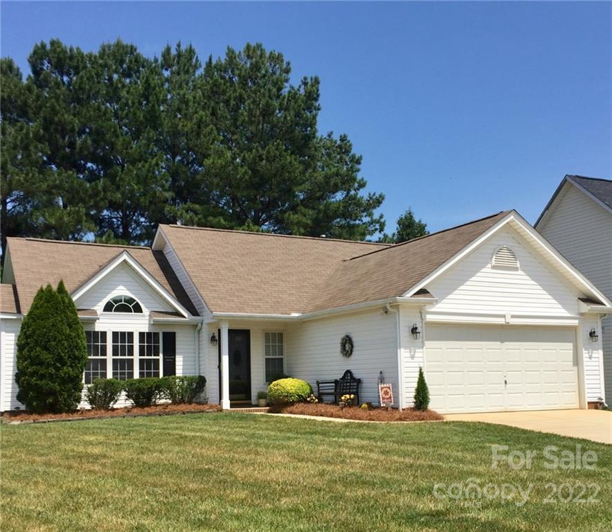 Property image 1 at 9505 Mitchell Glen Drive, Charlotte, NC 28277