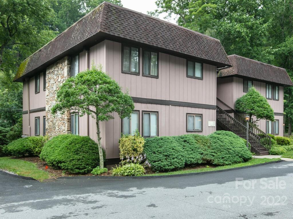 Property image 1 at 7 Lake Drive, Laurel Park, NC 28739