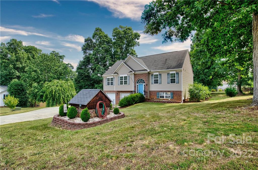 144 Rocky Point Court