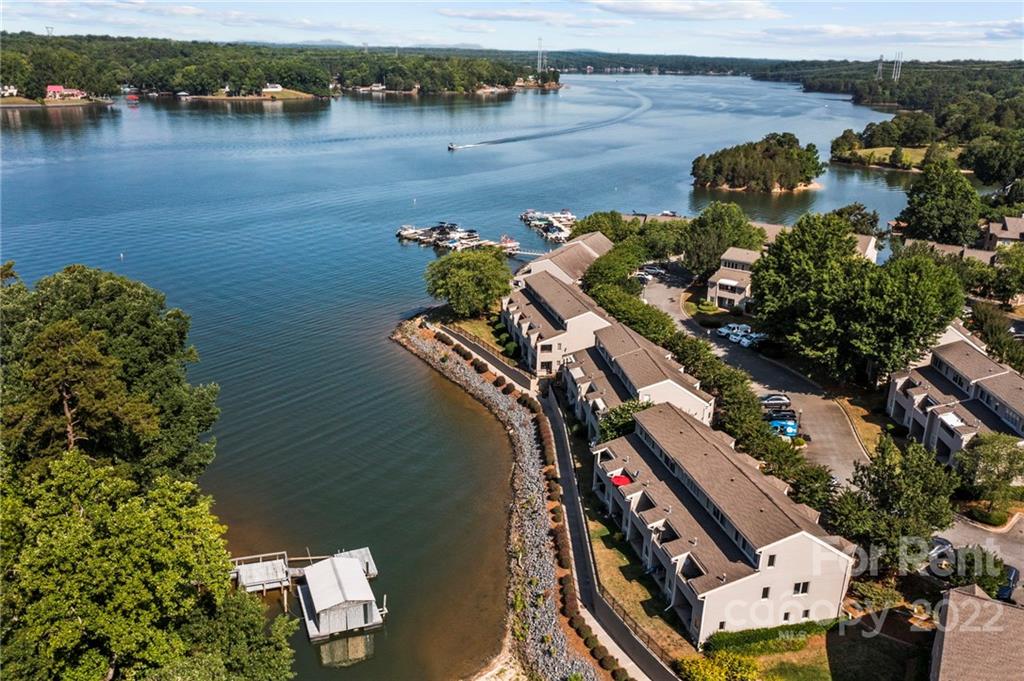 Property image 1 at 14017 Queens Harbor Road, Charlotte, NC 28278