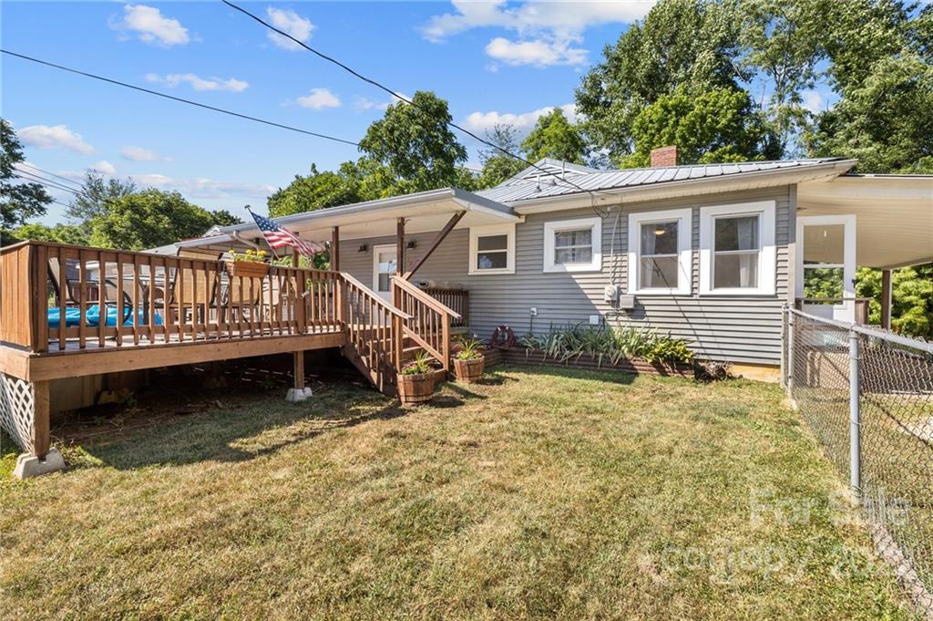 Property image 1 at 102 Short Street, Swannanoa, NC 28778