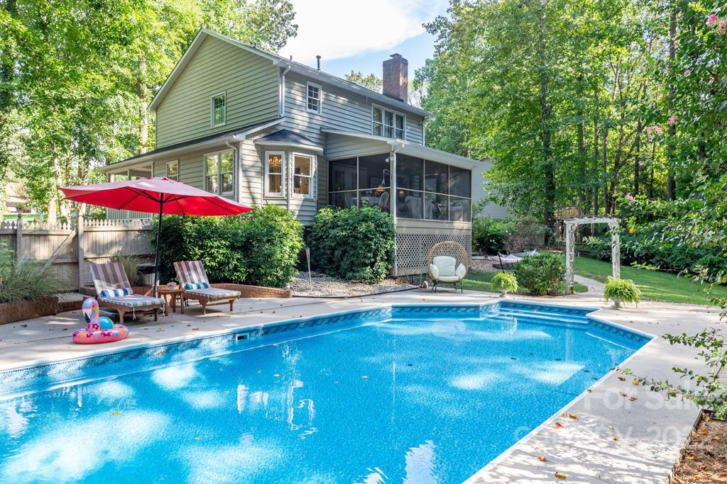 210 Carabelle Circle