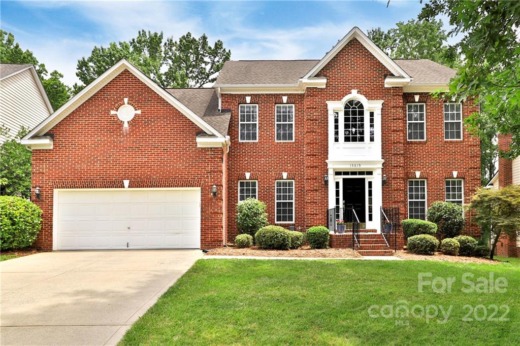 Property image 1 at 15615 Donnington Drive, Charlotte, NC 28277