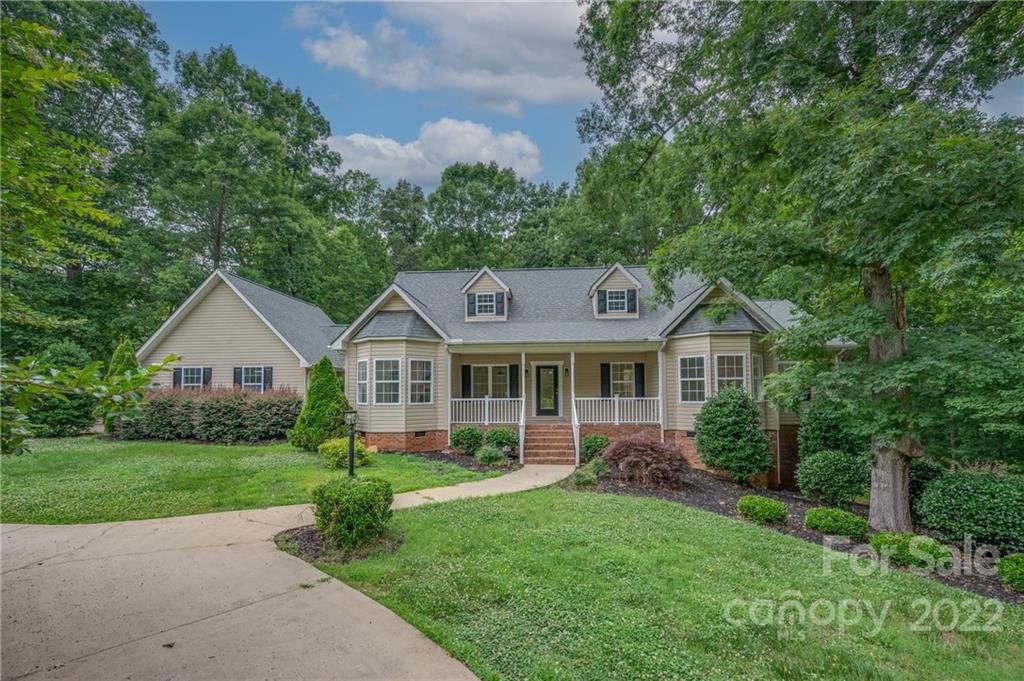 Property image 1 at 230 Washburn Lane, Rutherfordton, NC 28139