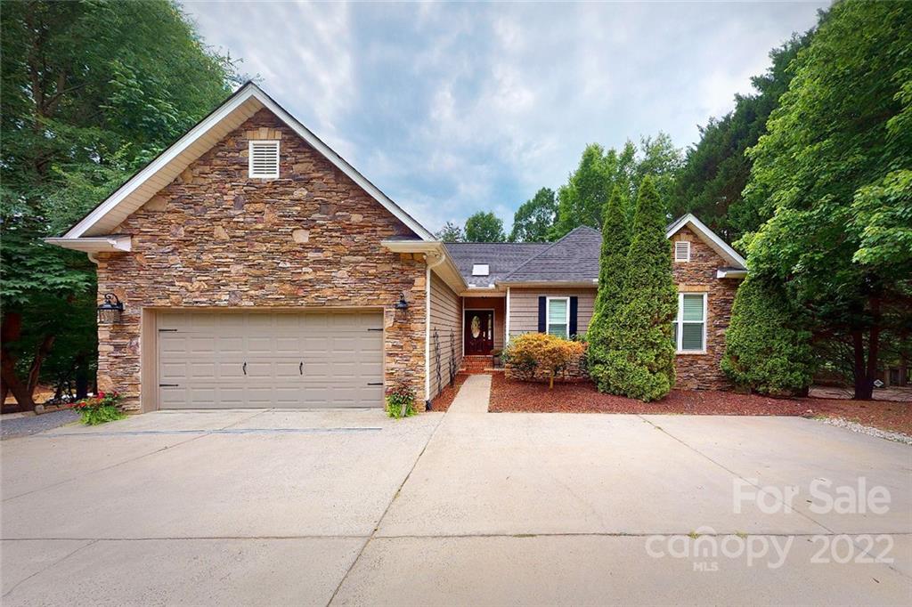 Property image 1 at 11030 Cat Tail Bluff, Tega Cay, SC 29708